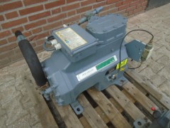 Dwm Copeland D3DC4-100x-AWM\D